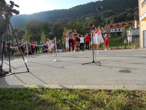 Jaz in očka tečeva 1